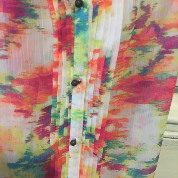 Multicolored tank with buttons. - Picture 2 of 3